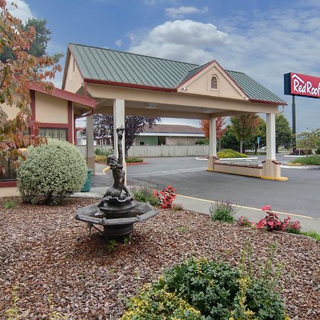 Red Roof Inn Арката Екстериор снимка